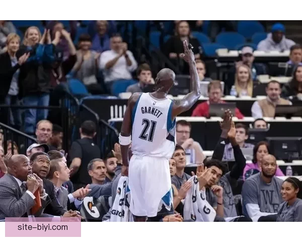 森林狼官方宣布加内特时隔8年重返标靶中心 26-27赛季退役21号球衣